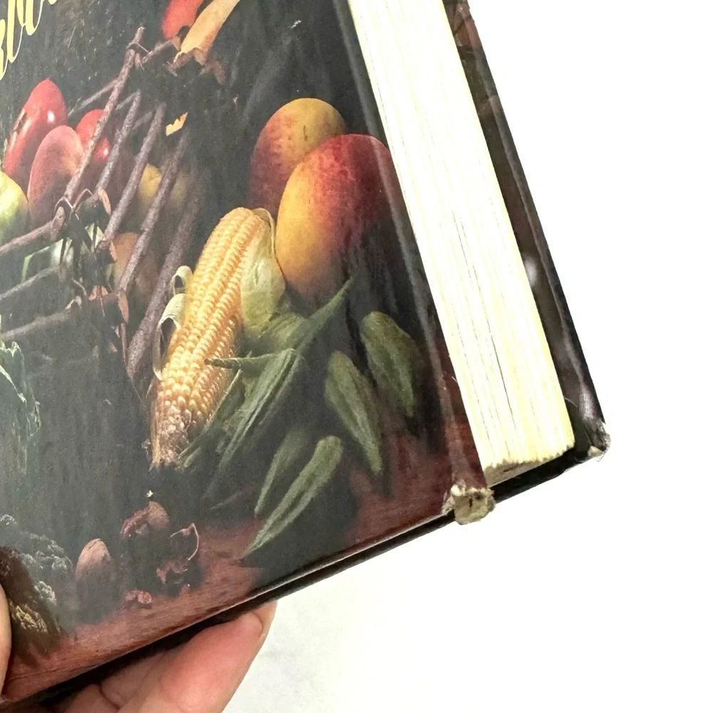 Vintage 1987 Southern Living Cookbook